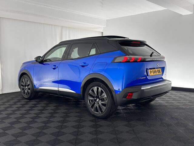 Peugeot e-2008 EV GT 50 kWh (INCL.BTW) Aut. *PANO | ADAPTIVE-CRUISE | DIGI-COCKPIT | FULL-LED | BLIS | KEYLESS | MICROFIBRE-LEATHER | CAMERA | APP.CONNECT | CCS-FASTLOADER | DAB+ | NAVI-FULLMAP | ECC | PDC | SPORT-SEATS