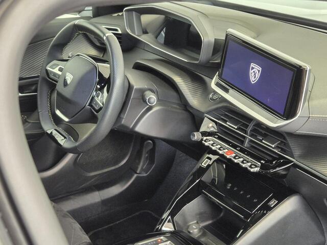 Peugeot e-2008 EV GT First Edition 54 kWh | Navigatie | Stoelverwarming | Achteruitrijcamera | Keyless Entry | Apple Carplay/Android Auto |