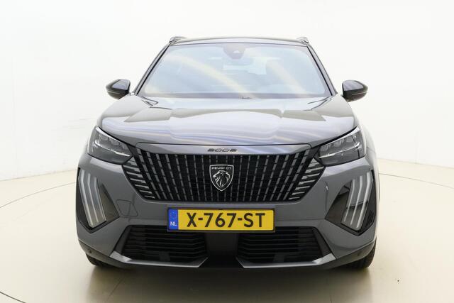 Peugeot e-2008 EV GT 54 kWh 156 PK | 100% Elektrisch | 3-Fasen | Alcantara bekleding | Elektrische verstelbare Stoelen | Stoelverwarming | Camera | Mirror screen | 1e eigenaar