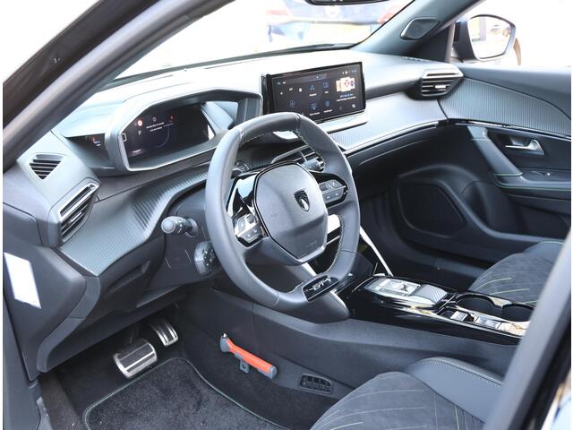 Peugeot e-2008 EV GT Avantage 54 kWh | AUTOMAAT | AppleCarplay/Android Auto | Navigatie | Keyless | Adaptive Cruise Control | Climate Control | Camera | FULL LED | Sfeerverlichting | Stoelverwarming |