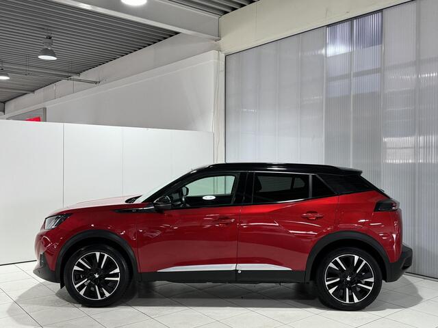 Peugeot e-2008 EV GT 50 kWh fantastische GT uitvoering, heel veel opties | Alcantara bekleding | Cruise Control | Parkeersensoren | Apple Carplay/Android Auto | Keyless | Achteruitrijcamera | Full map navigatie | Dodehoek detectie |