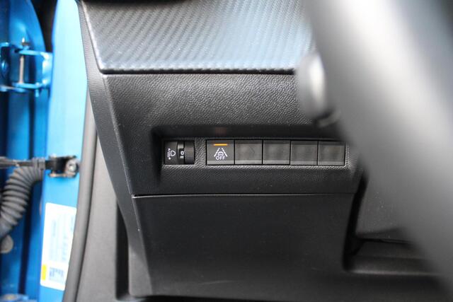 Peugeot e-2008 EV Allure Pack 50 kWh Navigatie, CruiseControl, Keyless Start, Airco, Applecarpl./Andr. Auto