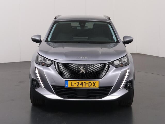Peugeot e-2008 EV Blue Lease Allure 50 kWh | Navigatie | Parkeercamera | Climate Control | Keyless Go |