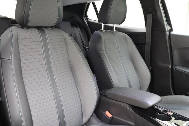 Peugeot e-2008 EV Blue Lease Allure 50 kWh | Apple carplay/Android auto | Navigatie | Parkeercamera | 3D Cockpit | Cruise control |