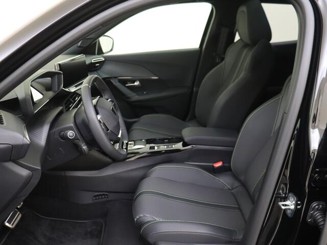Peugeot e-2008 EV GT 50 kWh UNIEK AANBOD !!! NIEUWE AUTO !!!