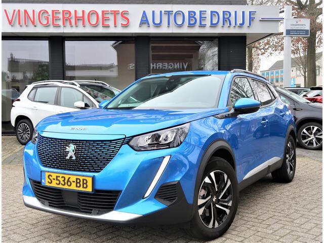 Peugeot e-2008 EV Allure 50 kWh *** 100% Elektrisch *** Navigatie & Spotify via Apple Carplay / Android Auto * L.M. Velgen * DAB Radio * 1/2 Lederen bekleding * Keyless Start Button * Cruise Control * Vingerhoets; Vierde Generatie Eersteklas Service !