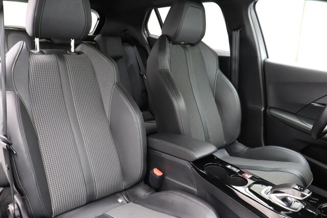 Peugeot e-2008 EV GT Première 1 fase 50 kWh 100% Elektrisch | Camera | Cruise Control | Mirror Link | Apple Carplay | Bluetooth | 3D cockpit | Keyless entry en start