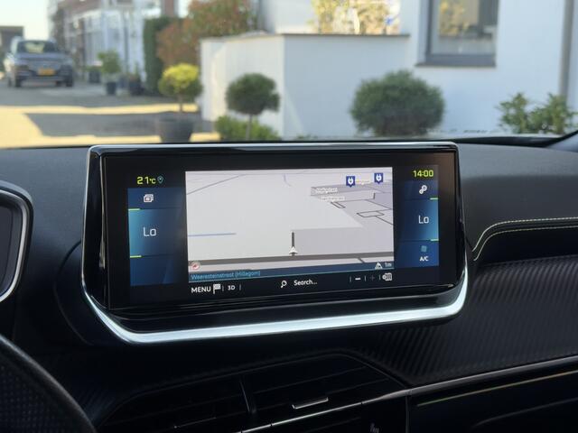 Peugeot e-2008 EV GT 50 kWh AUTOM 79D.KM! PANODAK LEDER NAVI CAMERA DIGI-DASH APPLE-CARPLAY LED LMV PARK-ASSIST PDC