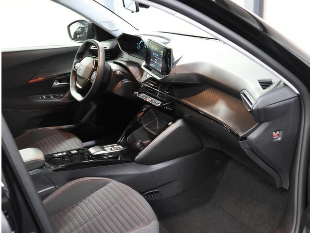 Peugeot e-2008 Active 50kWh 136PK | 1ste eigenaar | 3 FASE | AppleCarPlay/AndroidAuto | Armsteun | Climate Control | Cruise Control | FULL LED | Navigatie | Parkeersensoren | Isofix |
