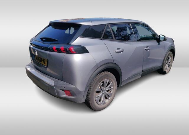 Peugeot e-2008 EV Active 50 kWh / SoH 92.3% / Camera / Navigatie / Keyless / 16'' / Stoelverwarming / DAB / Cruise Control