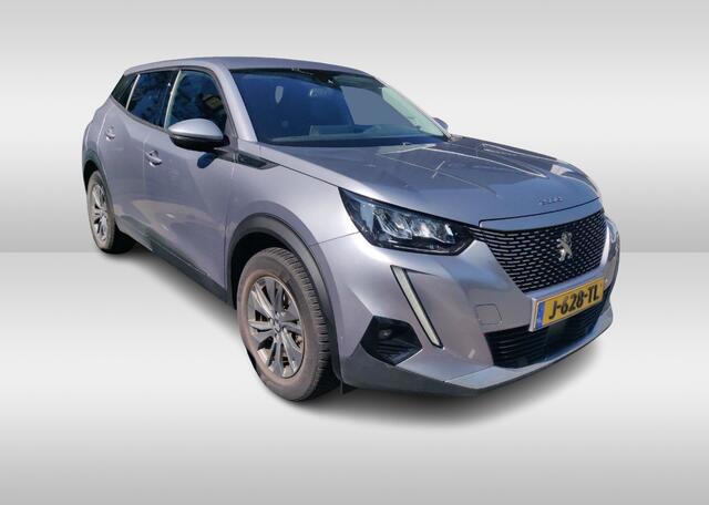 Peugeot e-2008 EV Active 50 kWh / SoH 92.3% / Camera / Navigatie / Keyless / 16'' / Stoelverwarming / DAB / Cruise Control