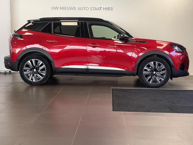 Peugeot e-2008 GT Pack 50kWh EV 136pk AUTOMAAT TREKHAAK | SCHUIF/KANTELDAK | CAMERA | NAVI | ALCANTARA/LEDER | ADAPTIVE CRUISE | STOELVERW.