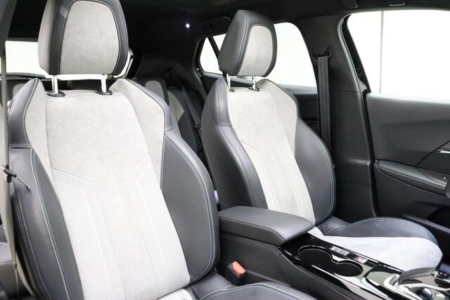 Peugeot e-2008 EV GT Pack 50 kWh | Volledig Elektrische | WLTP 342KM | AUTOMAAT | Panoramisch Schuif/Kantel Dak | Adaptive Cruise Control | Stoelverwarming Voor | Dodehoek Detectie |