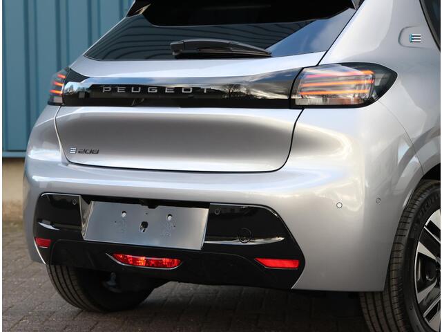 Peugeot e-208 EV Allure Avantage 51 kWh | Navigatie | Achteruitrijcamera | AppleCarPlay/AndroidAuto | CruiseControl | ClimateControl |