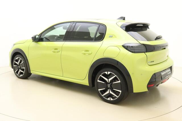 Peugeot e-208 EV GT 51 kWh | 400 km Actieradius WLTP | Panorama Dak | Navigatie | Camera Voor & achter | Airco | Cruise Control