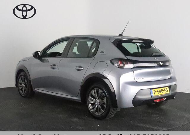 Peugeot e-208 EV ALLURE PACK 50 KWh ACCU= 93% +SNELLADEN 3 FASE LADEN TOT 2 JAAR GARANTIE ! Als nieuw!