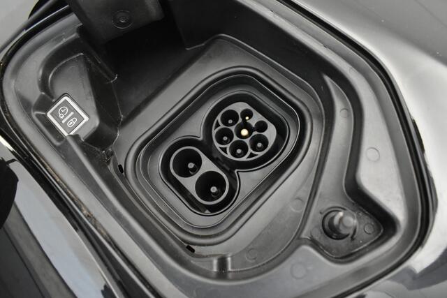 Peugeot e-208 EV Active 3-Fase Apple Carplay Cruise NAP