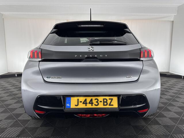 Peugeot e-208 EV GT 350 50 kWh (INCL-BTW) *PANO | FULL-LED | DIGI-COCKPIT | BLINDSPOT | CAMERA | LEATHER-ALCANTARA | AMBIENT-LIGHT | NAVI-FULLMAP | LANE-ASSIST | KEYLESS | DAB | CCS-FASTLOADER | HEATED-SPORT-SEATS | 17"ALU