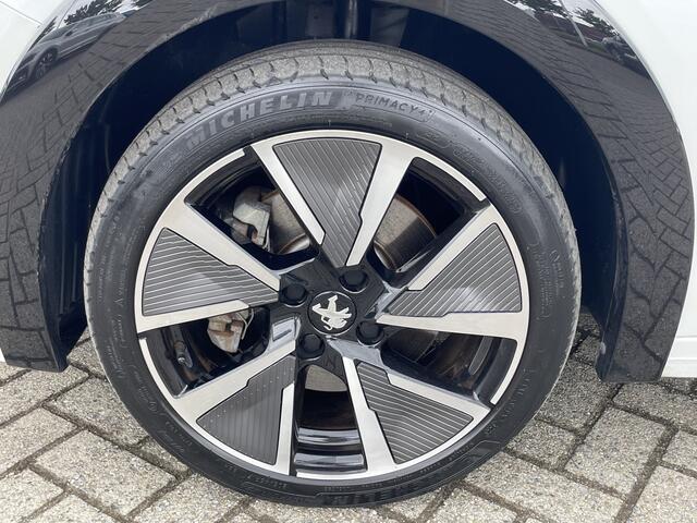 Peugeot e-208 EV GT 350 50 kWh | Stoelverwarming | Achteruitrijcamera | Apple carplay | ¤2000 inruilpremie ! Info: 0492-588974