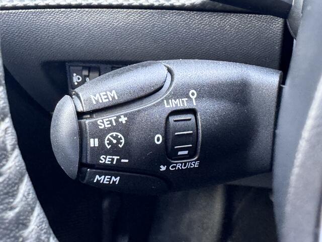 Peugeot e-208 EV Allure 50 kWh