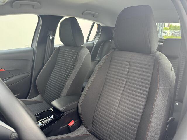 Peugeot e-208 EV Active 50 kWh | 3 fase | Aviloo rapport 91% | Prijs is rijklaar incl. garantie