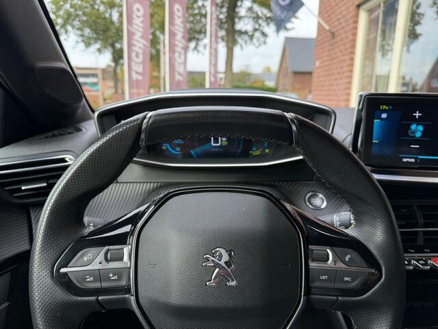 Peugeot e-208 EV GT Pr. 50 kWh PANODAK / STOELVERW. / CAMERA / CARPLAY / ANDRO