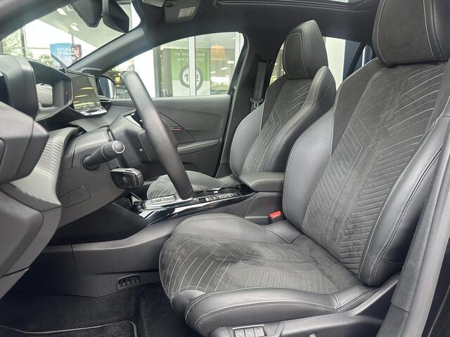 Peugeot e-208 EV GT 51 kWh | Full Option! | Alcantara | Stoelverwarming/-massage | Panorama | Keyless Entry/Start | Apple Carplay/Android Auto | Full LED | Adaptive Cruise Control | Climate Control | Parkeercamera/-sensoren | Sfeerverlichting | Draadloze Telefoonlader 