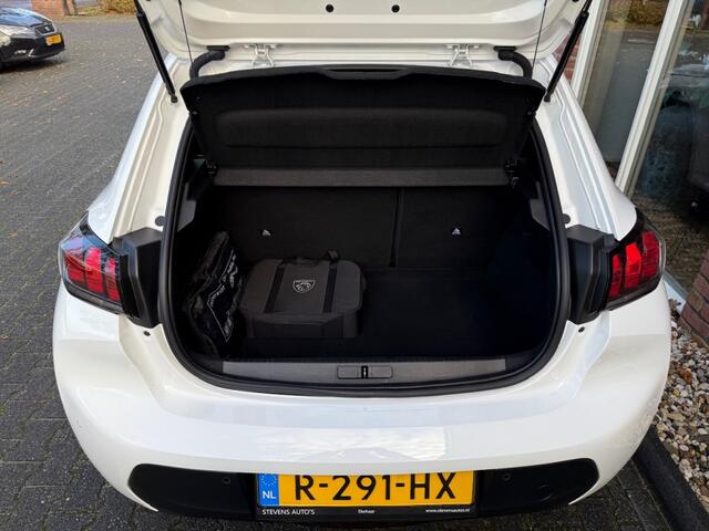 Peugeot e-208 EV Active Pck 50 kWh FASE 3 / RIJKLAAR / NAVI / AIRCO / CRUISE /