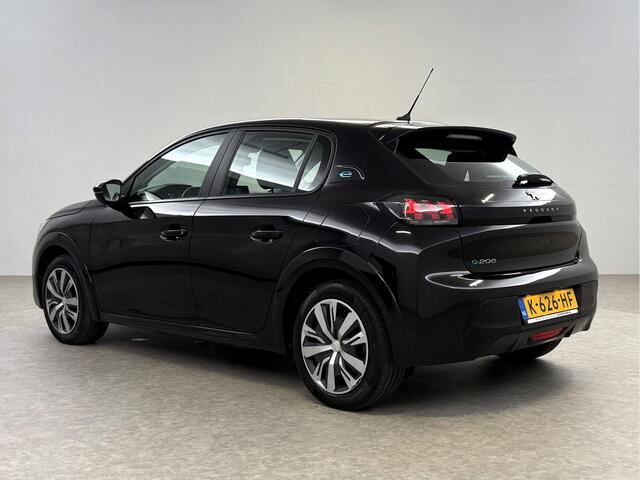 Peugeot e-208 EV Active 50 kWh 136PK | Carplay | Parkeersens. | Cruise | Navigatie | LED | NAP