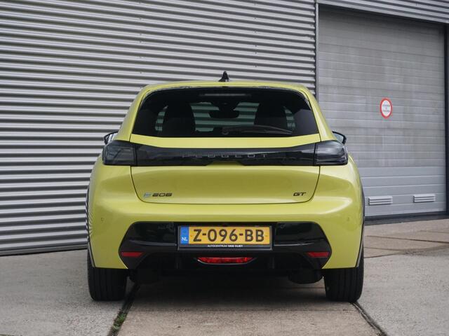 Peugeot e-208 EV GT 51 kWh