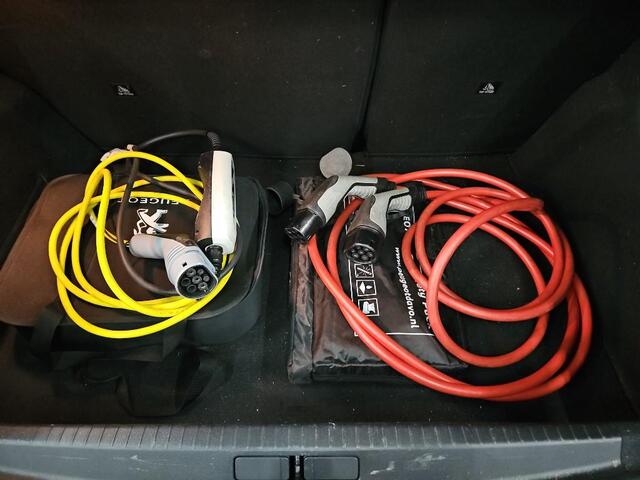 Peugeot e-208 EV Allure 50 kWh | Navi | Camera | Virtual Cockpit