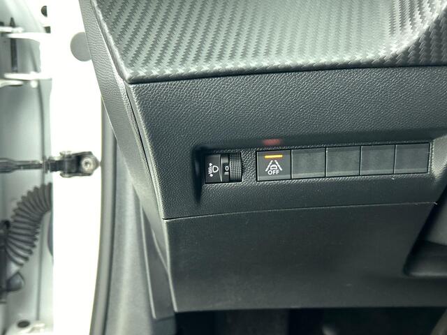 Peugeot e-208 EV Allure 50 kWh Navigatie Apple Carplay / Android Auto Camera Parkeersensoren Cruise Control Virtual Cockpit Climate Control