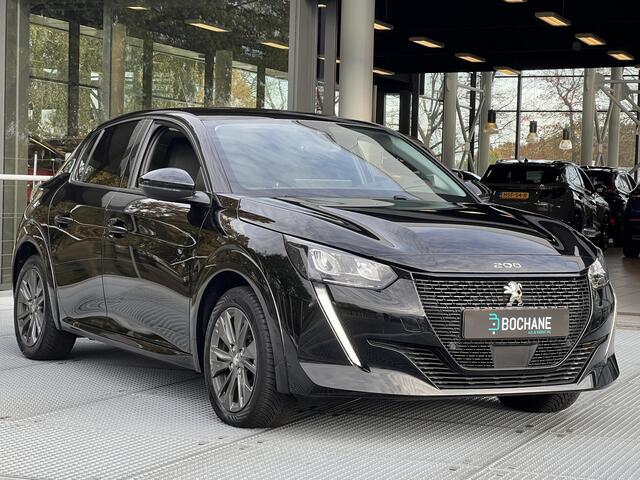 Peugeot e-208 EV Allure 50 kWh | Navigatie | Carplay | Around View Monitor