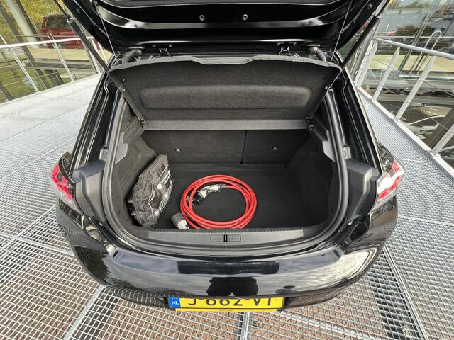 Peugeot e-208 EV Allure 50 kWh | Navigatie | Carplay | Around View Monitor