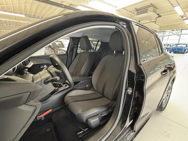 Peugeot e-208 EV Allure 50 kWh SOH 93,2% | Navigatie | Android auto / Apple carplay | Cruise control | Achteruitrijcamera