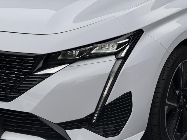 Peugeot e-308 GT First Edition EV 54 kWh Stoel & Stuur verwarming / Navi / Camera / Clima / 18Inch
