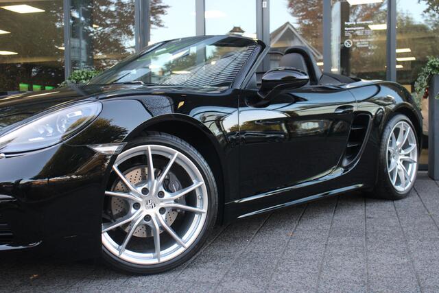 Porsche 718 Boxster 2.0