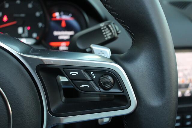 Porsche 718 Boxster 2.0