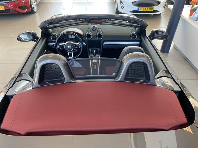 Porsche 718 Boxster S 2.5 PDK Navigatie/Climate & Cruise Controle/Lederen Bekleding+Stoelverwarming&verkoeling/Memory stoel/Bose Audio/19" Cayman S Wielen/Achteruitrijcamera/Parkeersensoren Voor+Achter, Enz..