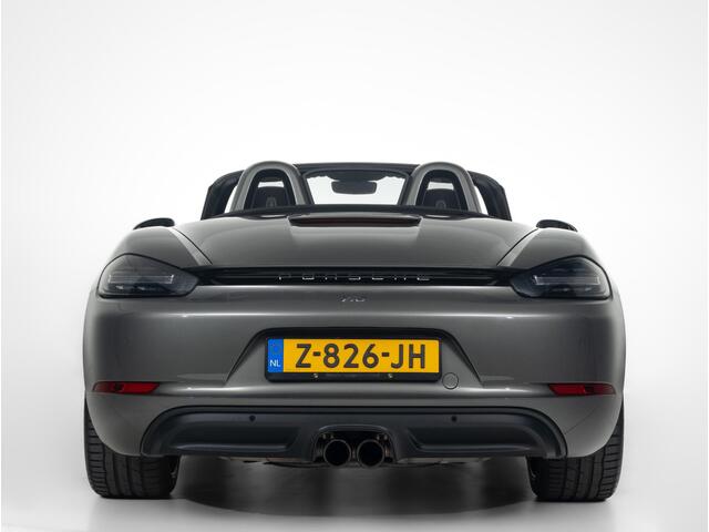 Porsche 718 Boxster