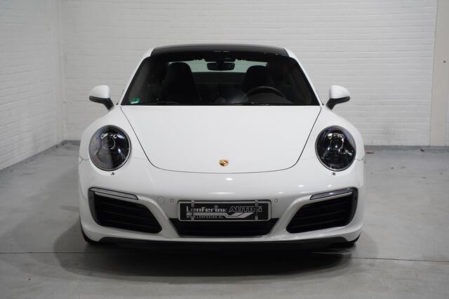 Porsche 911 3.0 Carrera S Schuifdak Bi-xenon Cruis Stoelverwarming en ventilatie 20" Velgen Bose surround memory DAB ontvangst parkeerpakket met camera