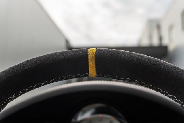 Porsche 911 (991) GT3 RS - Ultra Violet - Lift - PCCB