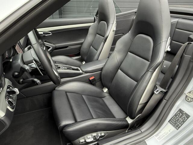 Porsche 911 Cabrio 3.8 Turbo Cabrio Keyless | PDLS | SportChrono | Adaptive Cruise | Navi | Camera | Stoelverwarming | Stuurverwarming | Leder | Apple Carplay | Dealer Onderhouden