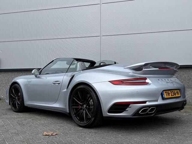 Porsche 911 Cabrio 3.8 Turbo Cabrio Keyless | PDLS | SportChrono | Adaptive Cruise | Navi | Camera | Stoelverwarming | Stuurverwarming | Leder | Apple Carplay | Dealer Onderhouden