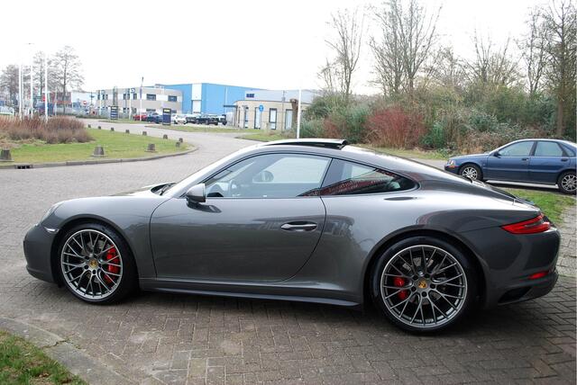 Porsche 911 3.0 Carrera 4S NL auto. Kilometerstand Nap!