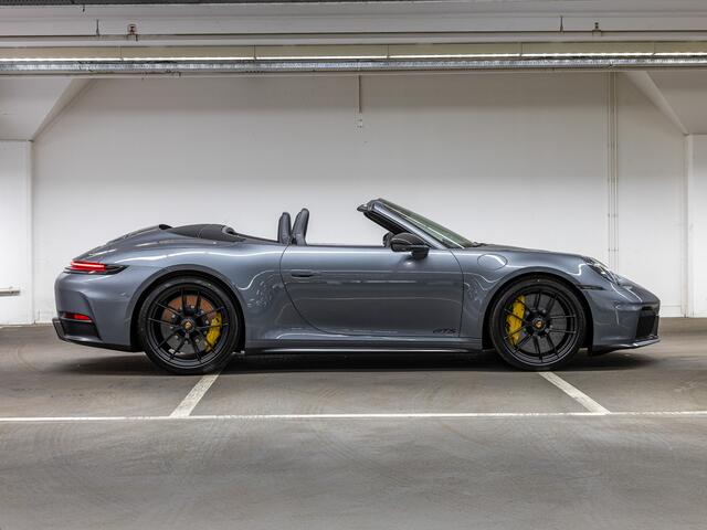 Porsche 911 Carrera GTS Cabriolet