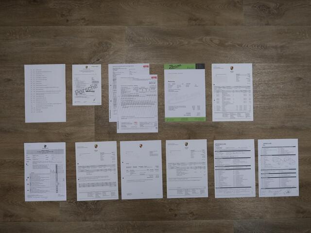 Porsche 911 Cabrio 3.0 Carrera 992 Bose 360 Camera Sportuitlaat PASM Sport-Chrono 21 inch Approved garantie 10/2026 4 Nieuwe banden Groot onderhoud gehad PPF folie NIEUWSTAAT Flippers Stoelverkoeling LED PDLS