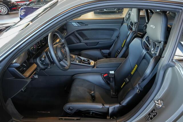 Porsche 911 GT3 4.0 510pk Clubsport |Valvetronic titanium race uitlaat|PCCB|PTS Alex Grey||lift|PPF|carbon schaalstoelen|sportchrono|Bose|matrix koplampen|Apple Carplay|