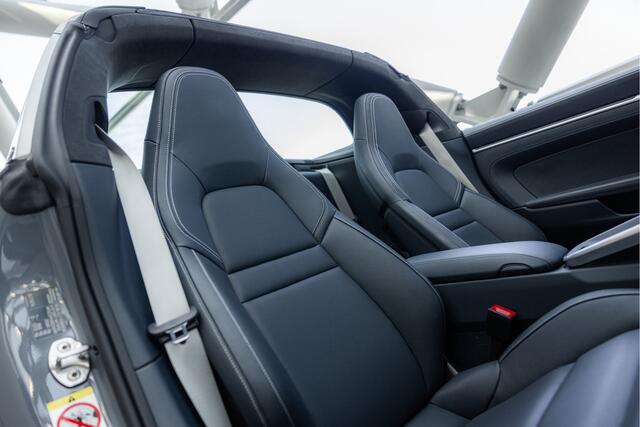 Porsche 911 3.0 4 Targa | Sport Design | Sport Chrono | Dark Night Blue Int |