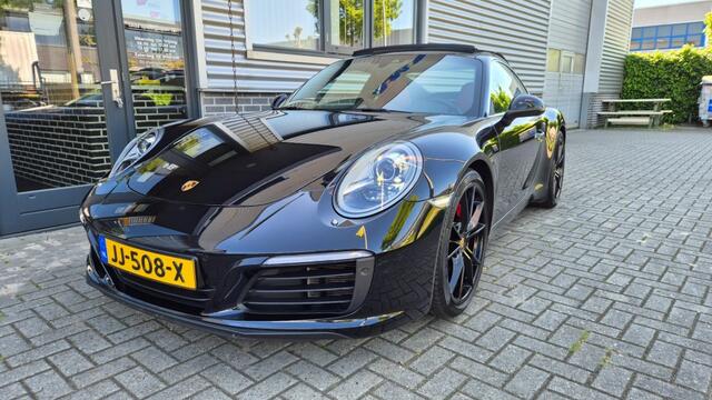 Porsche 911 991.2 Carrera S Leder Sport chrono PDC Navi Cruise pano